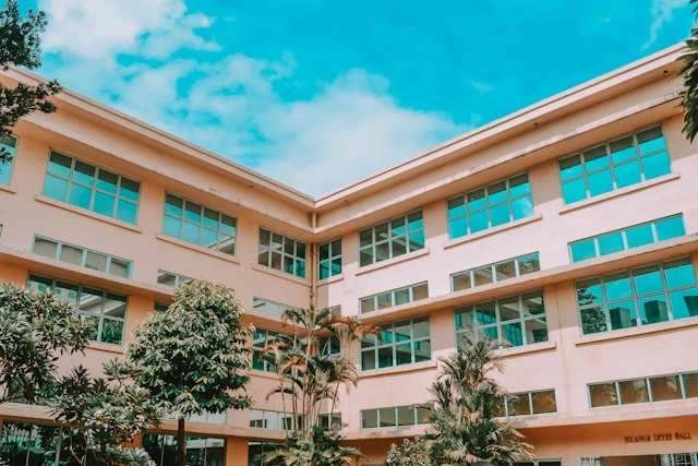 Sekolah Kencanaselumautara